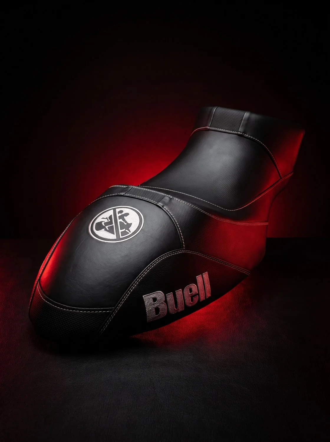 Мотосиденье Buell — работа TOTEM